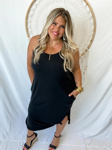 WREN HALTER DRESS. PRE ORDER /DESIGNER BL