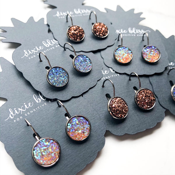 CLASSIC DIXIE BLISS LEVERBACK EARRINGS